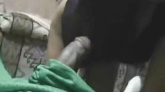 XXX אין רישום  שלושה קוקסינליות סרטים חינם אסיאתים מזדיינים עם פה צעיר וכוס יפני שעיר