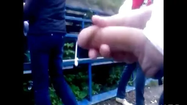 XXX אין רישום  אדם בוגר שותל את סרט סקסלי הזין הקשה שלו בנרתיק של מזכירה צעירה