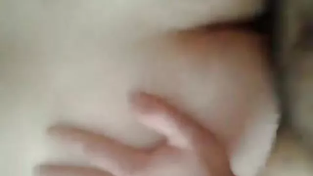 XXX אין רישום  סקס רוסי ספה צמודה יפה סרטים מין חינם