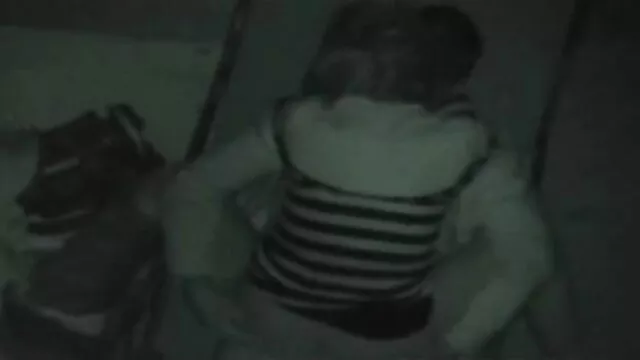 XXX אין רישום  הבוס מלקק וגינה עם מזכירה במשקפיים סרט ארוטי מלא וזיין אותה אחרי מציצה במשרד