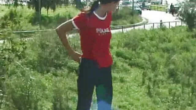 XXX אין רישום  לסביות ליקקו ספה בפאתי העיר. סרט סקס לסביות חינם