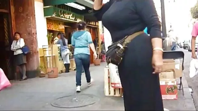 XXX אין רישום  סרטים מצוירים חדשים, אנשים במעגל סרטי אורגיה חינם נותנים לשתי הפרות לרקוד 