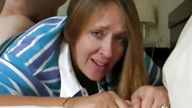 XXX אין רישום  זונה שמופיעה בחצאית סרטים לצפייה ישירה סק נקבות הן