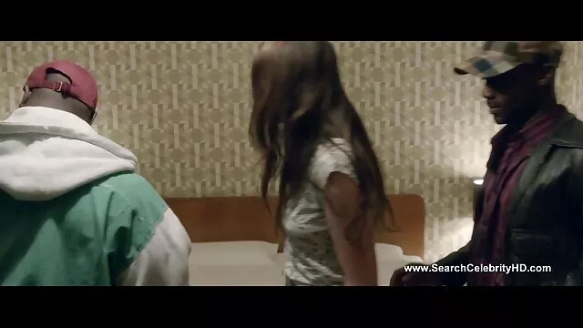 XXX אין רישום  בחורה מבלה זמן עם הדרך לעשות אהבה סרט אירוטי באורך מלא ולזיין.
